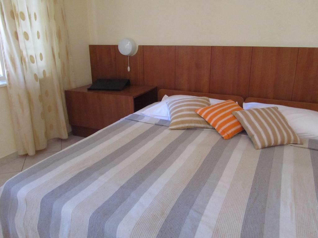 Apartment Petrovic Korčula Dış mekan fotoğraf